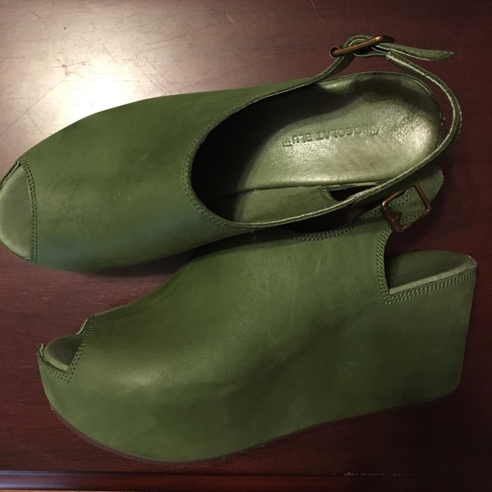 Chocolat Blu green wedge sandals